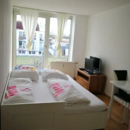 Economic Apartement Mainz-bretzenheim City ماينتس
